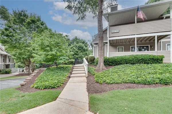 $195,000 | 1004 Wynnes Ridge Circle, Marietta, GA 30067