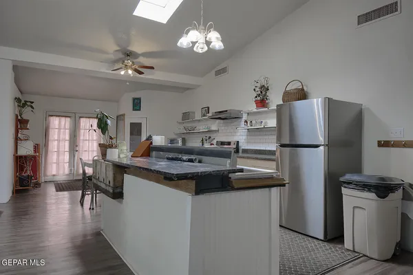 $270,000 | 261 Indian Head Road, Tornillo, TX 79853
