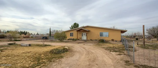 $270,000 | 261 Indian Head Road, Tornillo, TX 79853