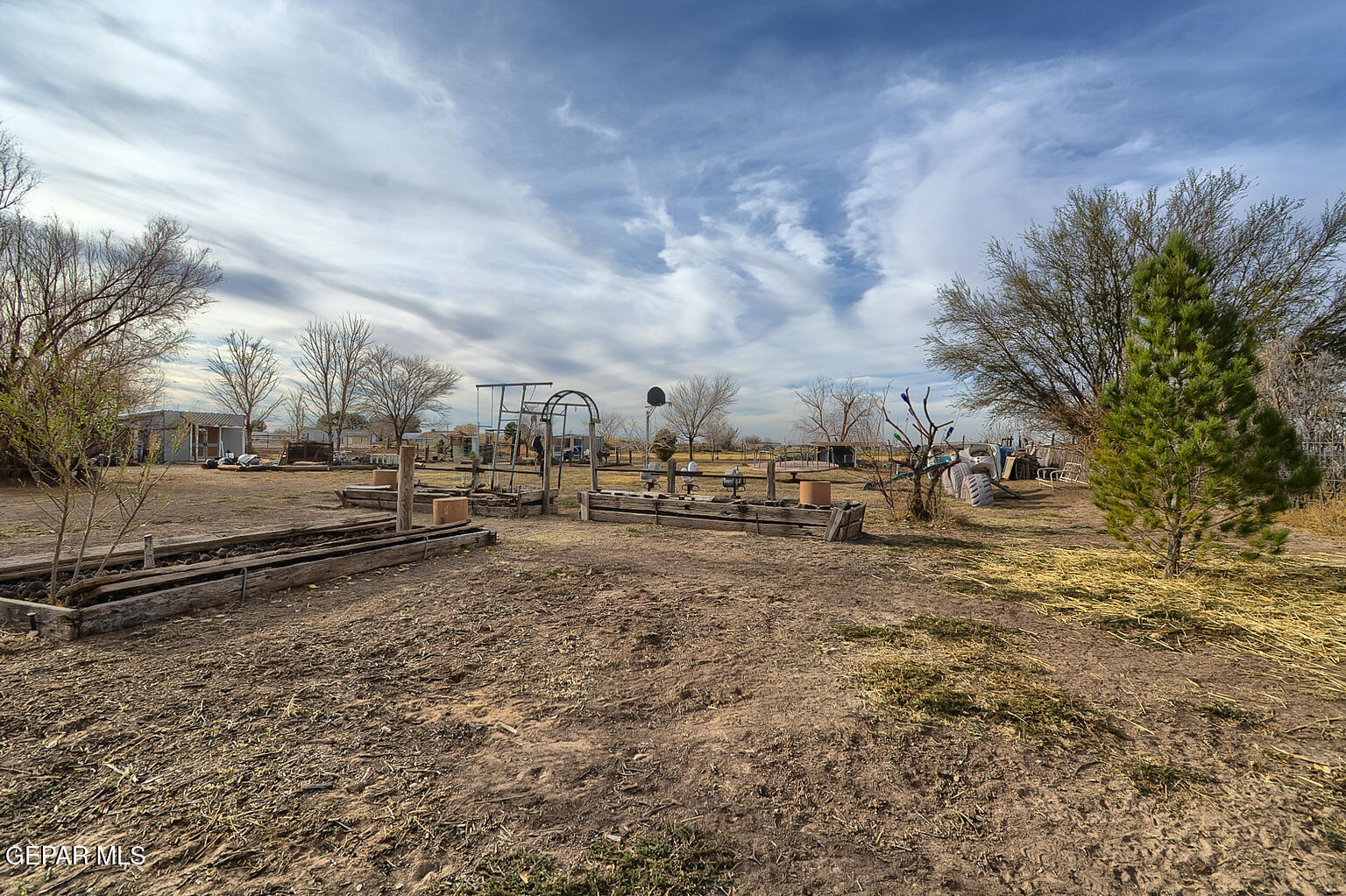261 Indian Head Road Tornillo, TX 79853 - Photo 34 of 44 a view of a town with trees