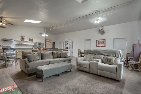 $270,000 | 261 Indian Head Road, Tornillo, TX 79853