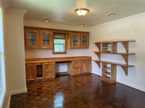 $2,900 | 3232 Parkwood Drive, Houston, TX 77021