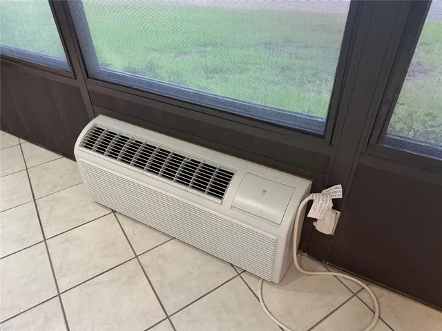 $2,900 | 3232 Parkwood Drive, Houston, TX 77021