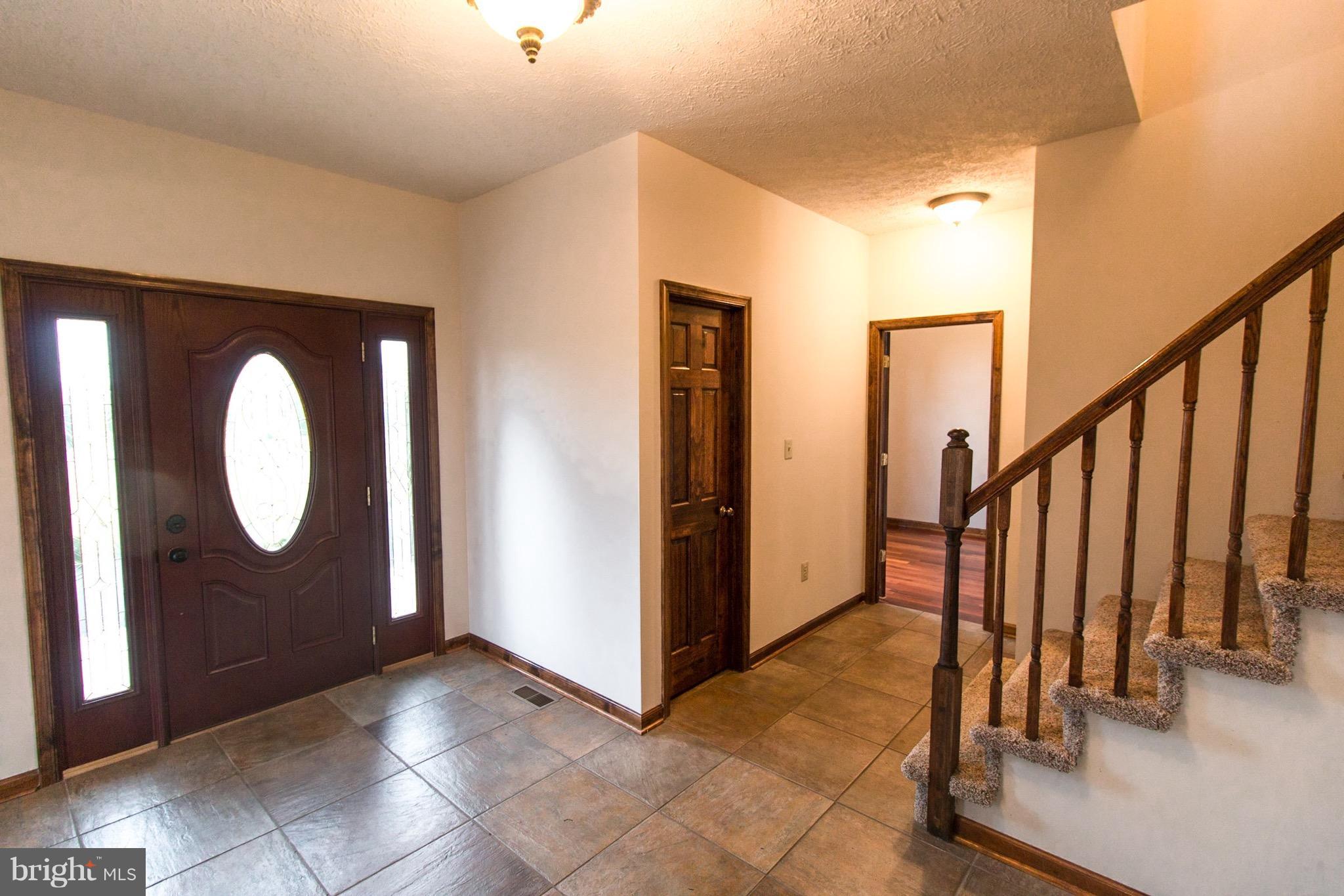 409 Co Rte 1/5 Falling Waters, WV 25419 - Photo 3 of 30 Interior (General)