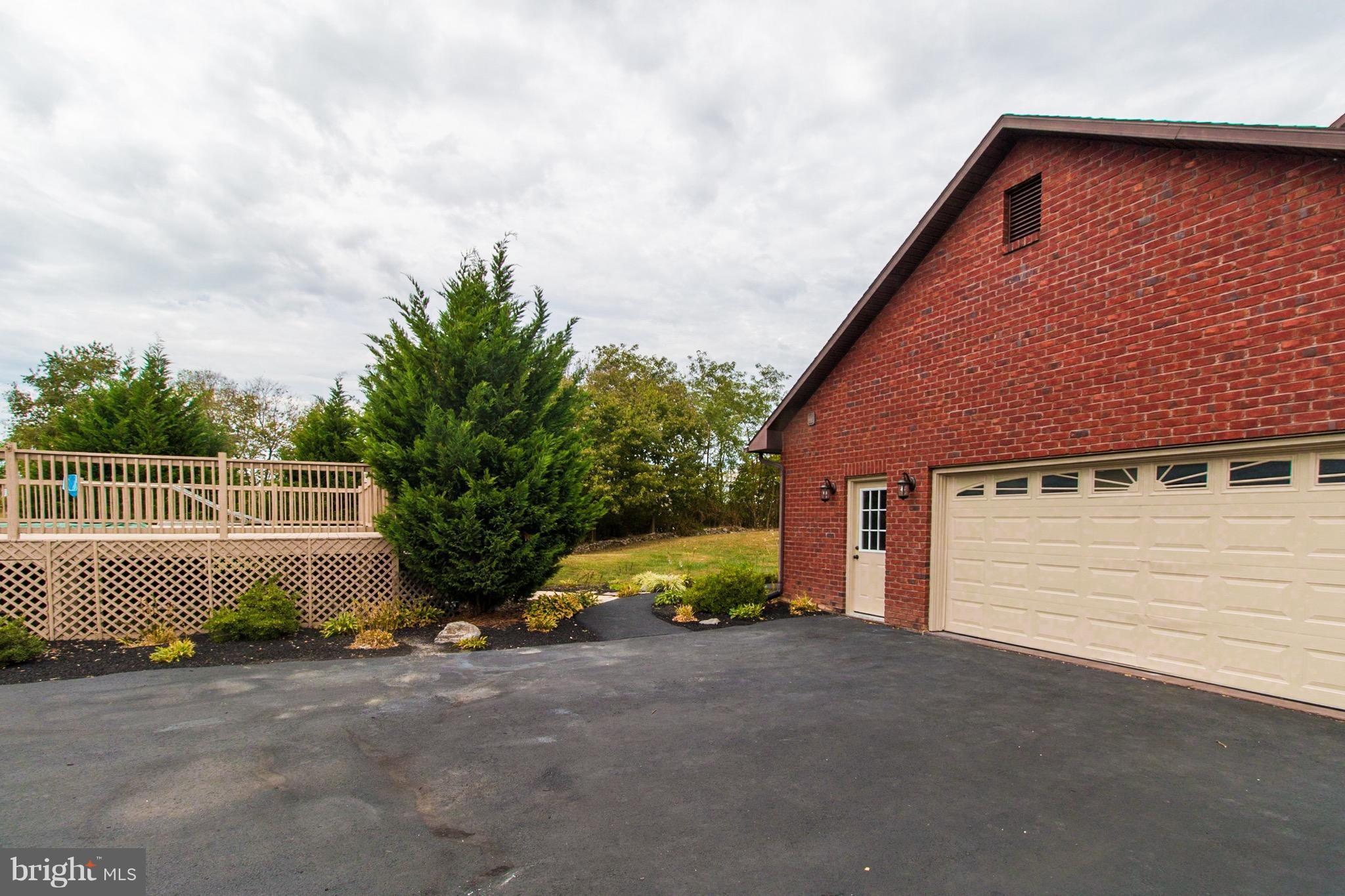 409 Co Rte 1/5 Falling Waters, WV 25419 - Photo 27 of 30 Exterior (General)