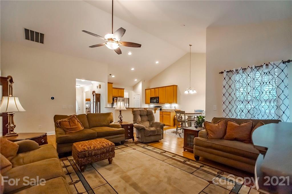 1252 Rockwell View Road Matthews, NC 28105 - Photo 13 of 34 Gallery Image 13