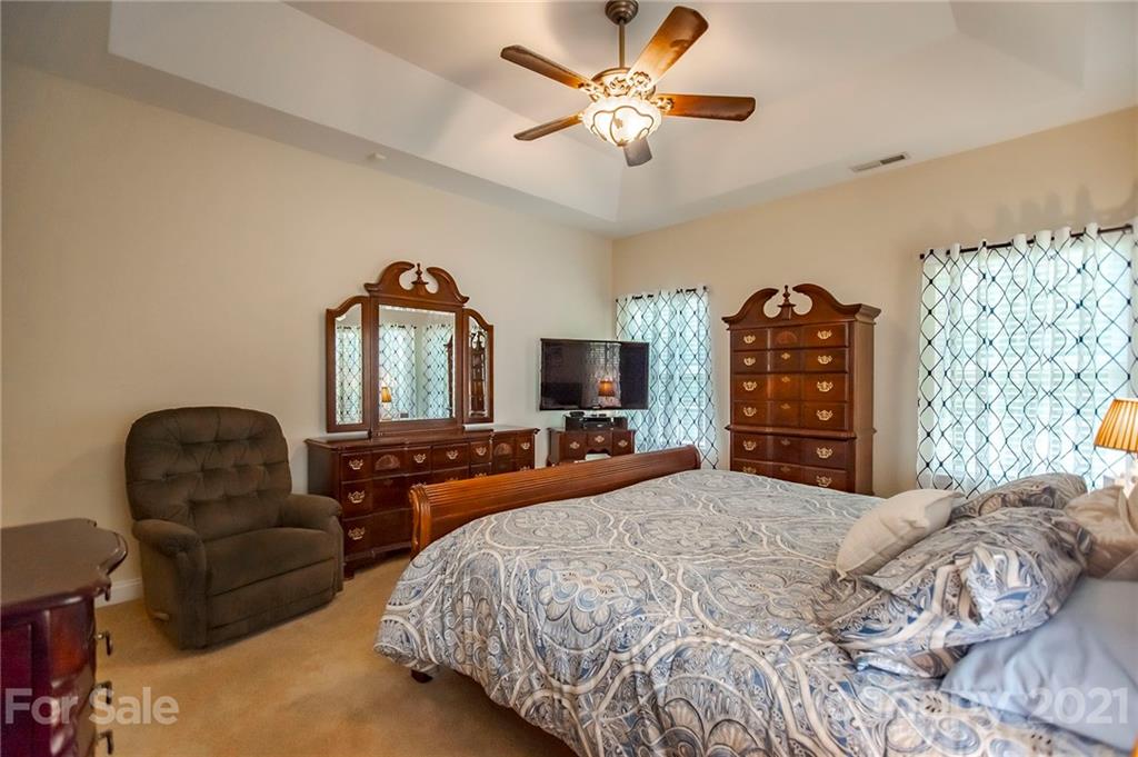 1252 Rockwell View Road Matthews, NC 28105 - Photo 15 of 34 Gallery Image 15