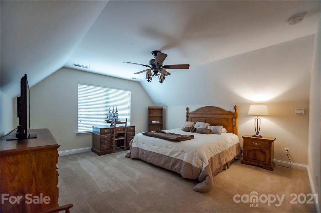 1252 Rockwell View Road Matthews, NC 28105 - Photo 25 of 34 Gallery Image 25