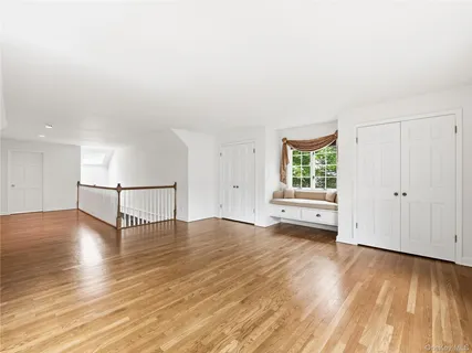 $2,998,000 | 61 Mason Drive, Manhasset, NY 11030