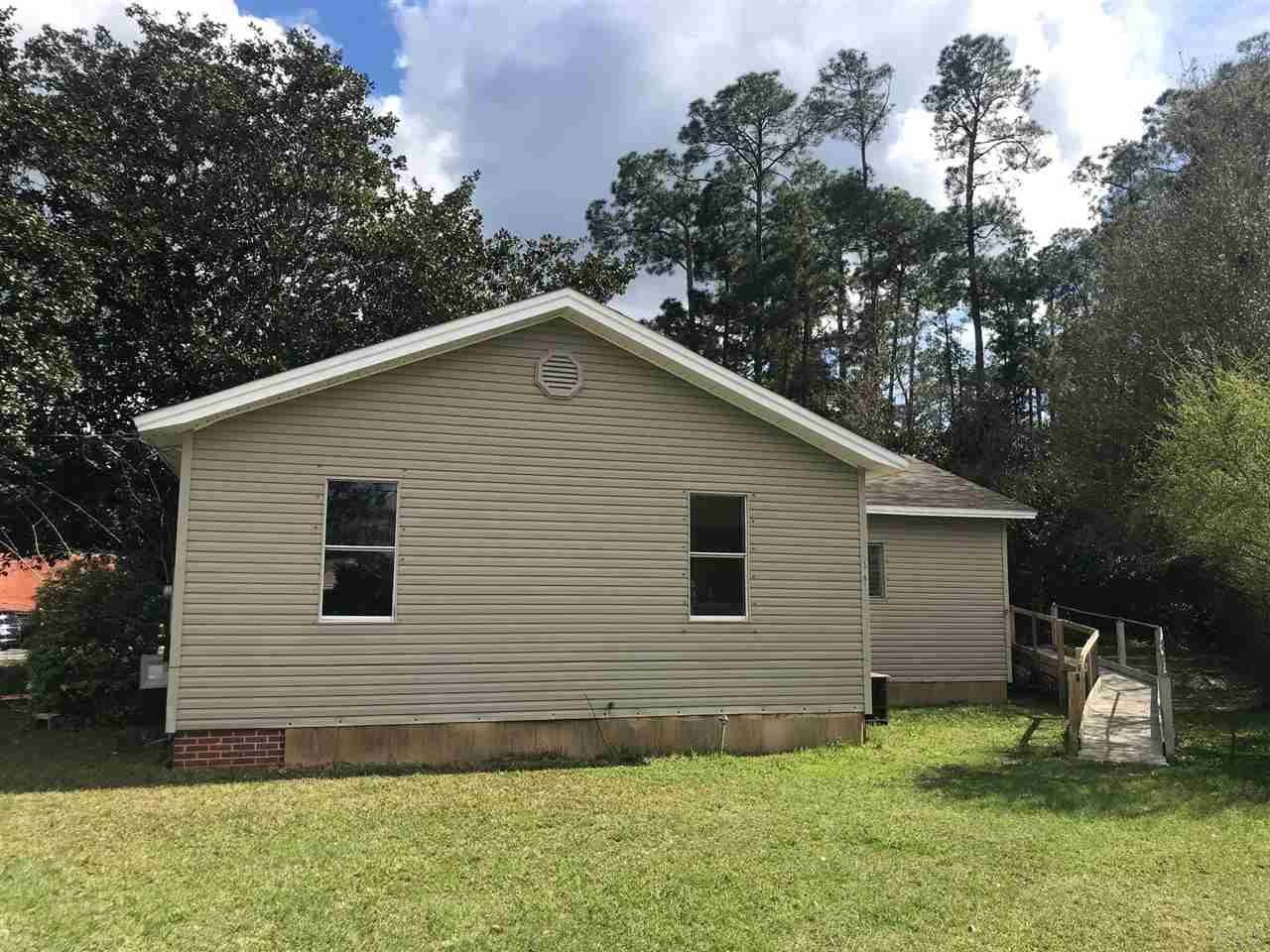 5101 Nimitz Road Milton, FL 32583 - Photo 4 of 16 Gallery Image 4