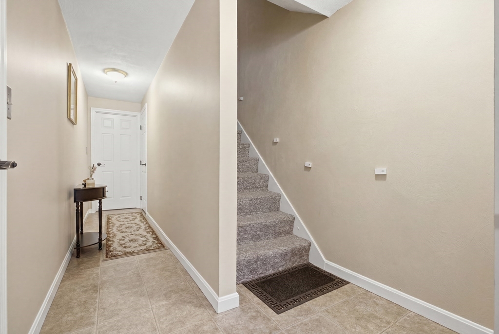 82 Patrick Road, Unit 82 Tewksbury, MA 01876 - Photo 8 of 37
