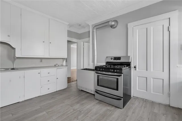 $1,350 | 244 Paradis Avenue, Unit 2, Woonsocket, RI 02895