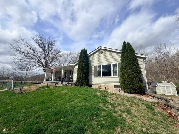 $289,900 | 19037 Duck Creek Road, Metamora, IN 47030