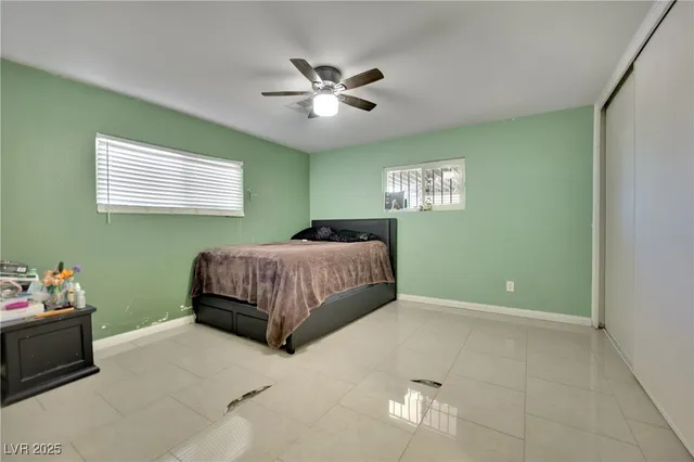 $639,900 | 5807 Madre Mesa Drive, Las Vegas, NV 89108