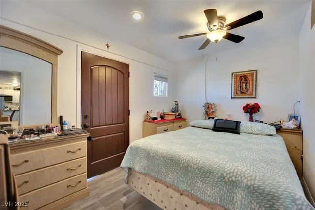 $639,900 | 5807 Madre Mesa Drive, Las Vegas, NV 89108