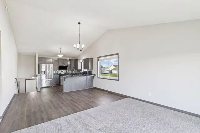 $415,000 | 8666 Ebersole Avenue, Monticello, MN 55362