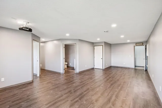 $415,000 | 8666 Ebersole Avenue, Monticello, MN 55362