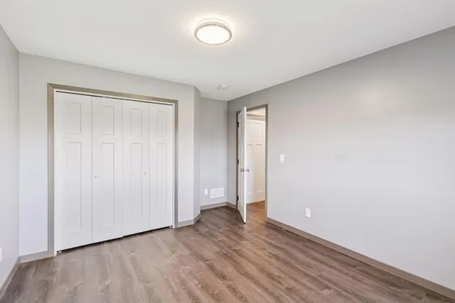 $415,000 | 8666 Ebersole Avenue, Monticello, MN 55362