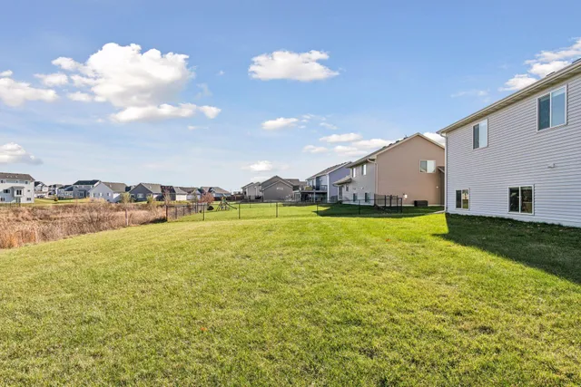 $415,000 | 8666 Ebersole Avenue, Monticello, MN 55362