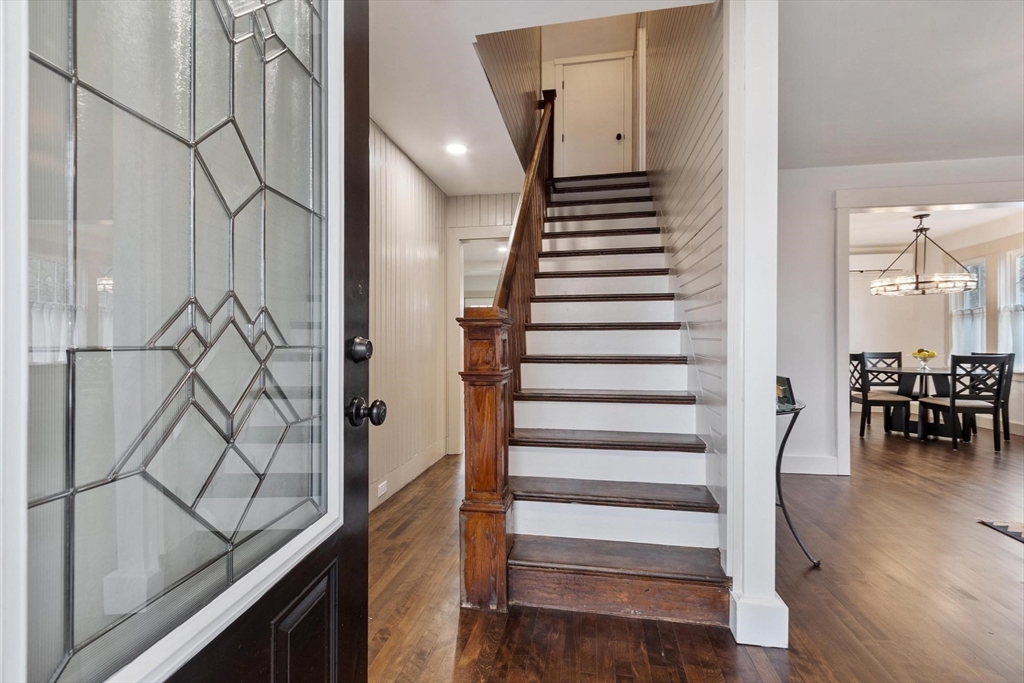 7 Albemarle Street Worcester, MA 01605 - Photo 7 of 23