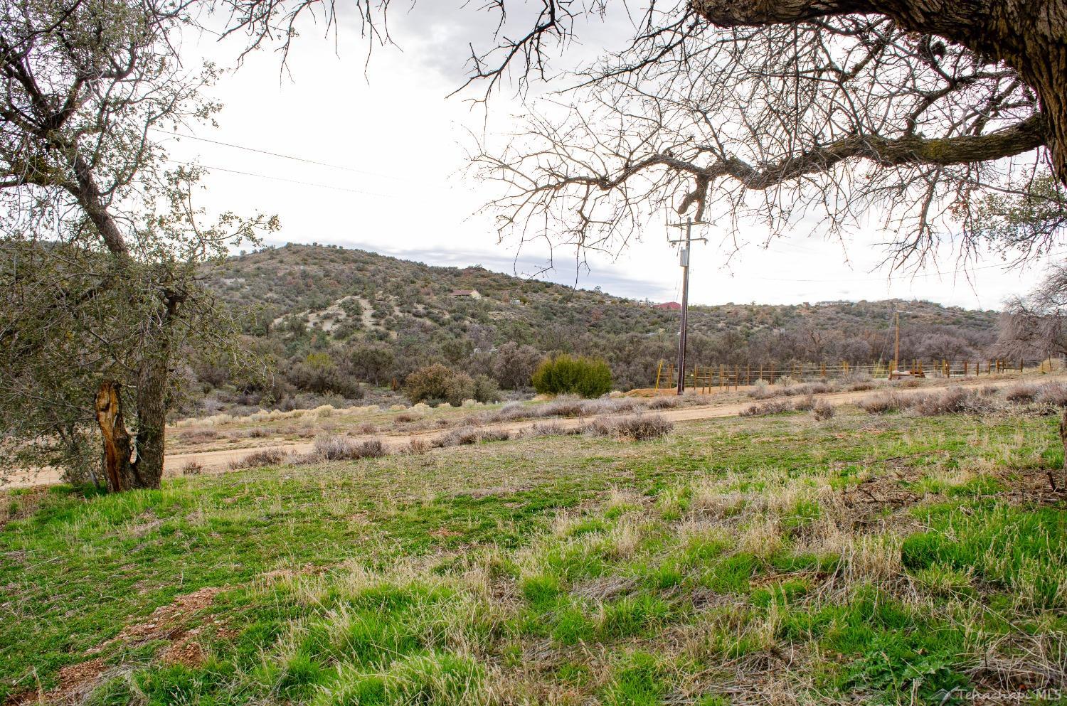 1 Umtali Road Tehachapi, CA 93561 - Photo 2 of 16 Gallery Image 2