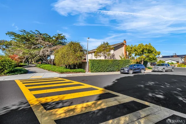 $2,555,000 | 650 Pilgrim Drive, Foster City, CA 94404