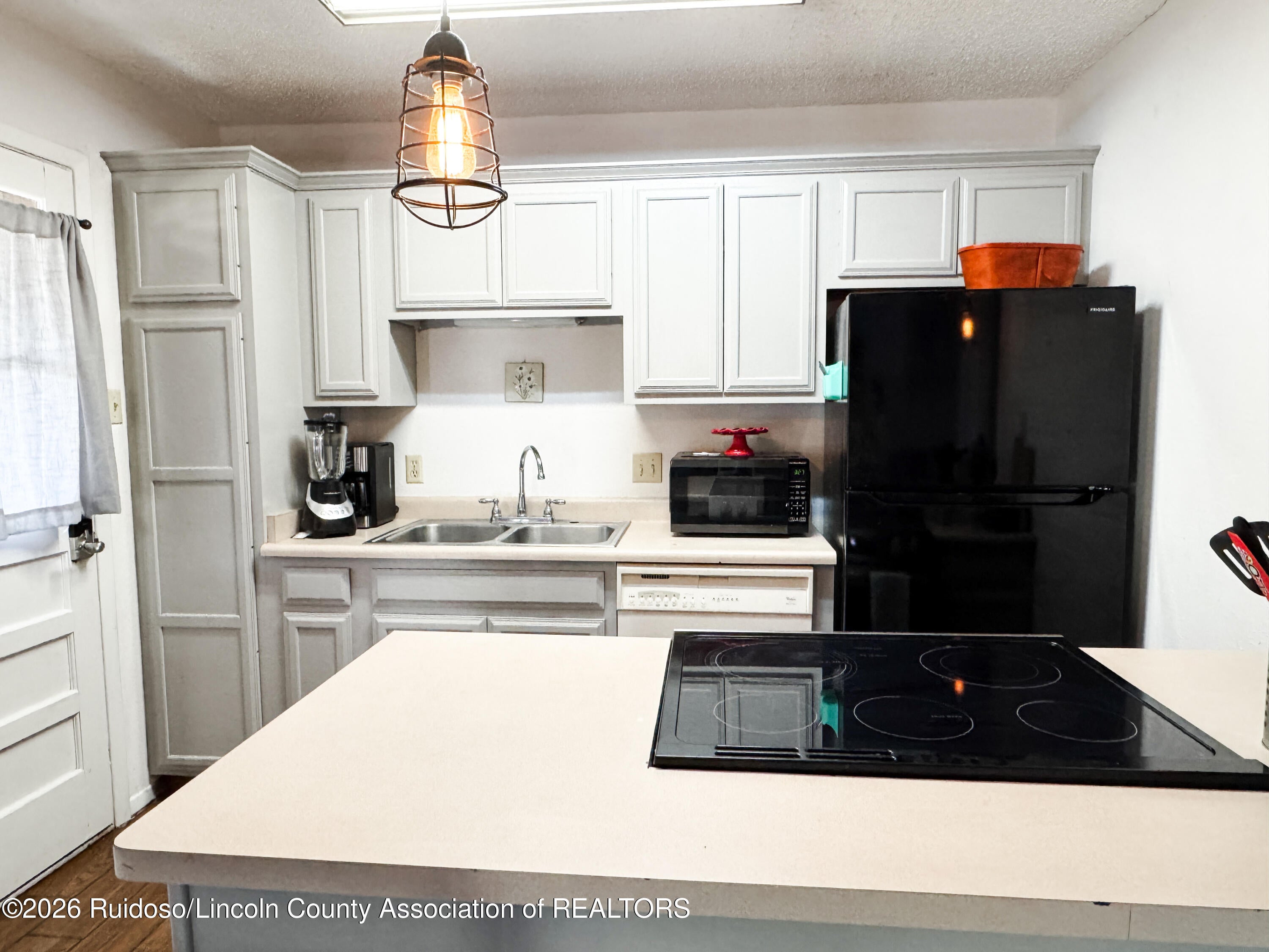 108 North Street, Unit 7 Ruidoso, NM 88345 - Photo 6 of 25 Gallery Image 6