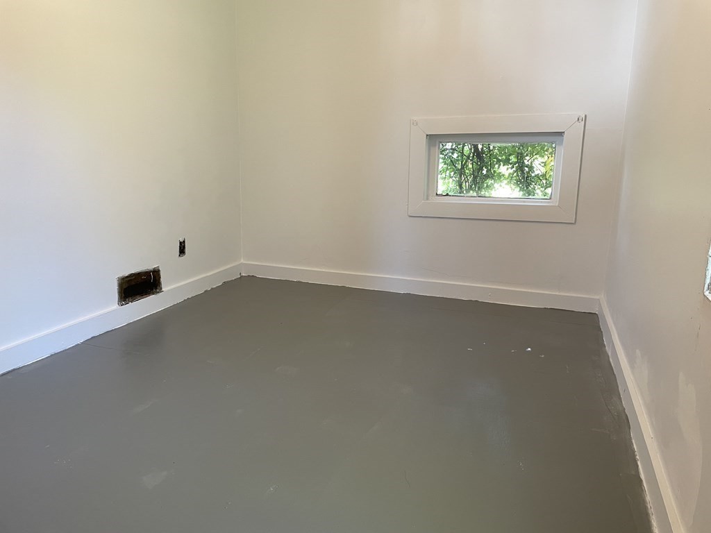 326 North Farms Road Northampton, MA 01062 - Photo 17 of 24