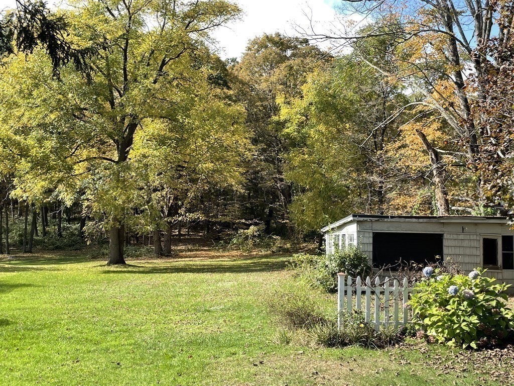 326 North Farms Road Northampton, MA 01062 - Photo 23 of 24