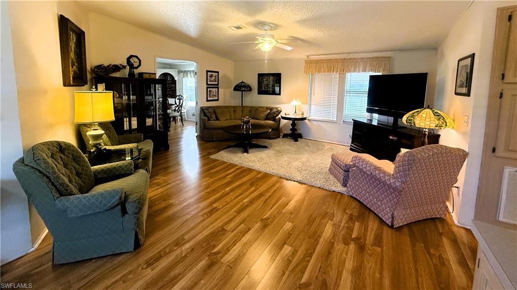 281 Ocean Reef Lane Naples, FL 34114 - Photo 6 of 28