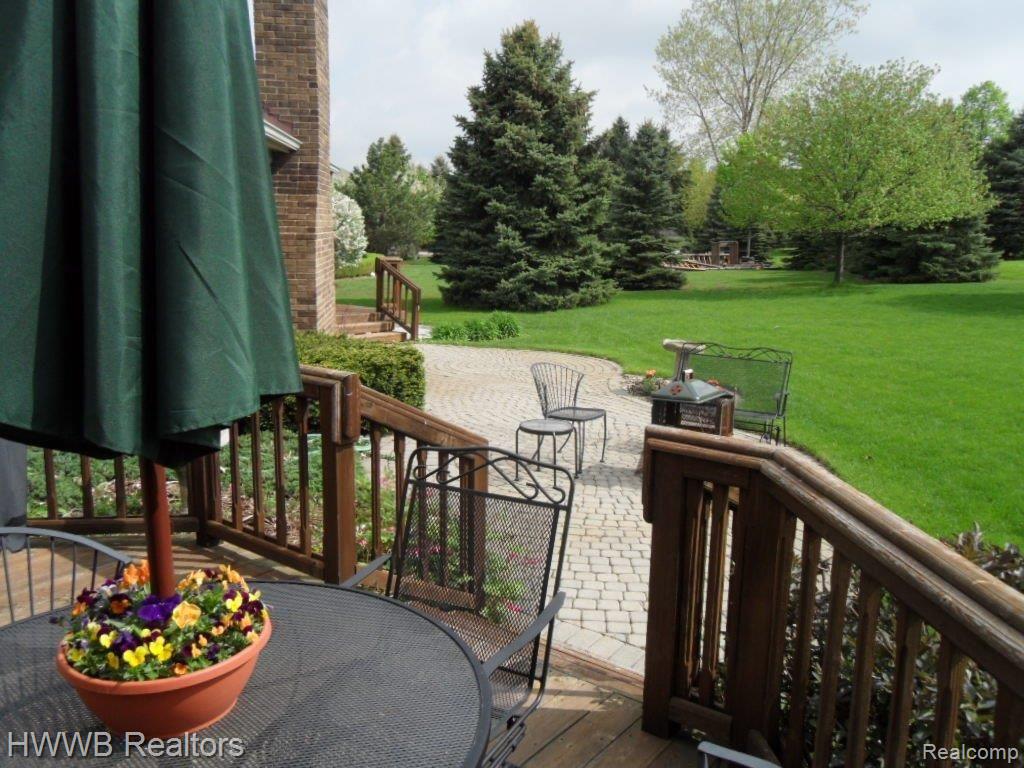 4221 Ridge Side Drive Rochester, MI 48306 - Photo 18 of 23 18- Patio