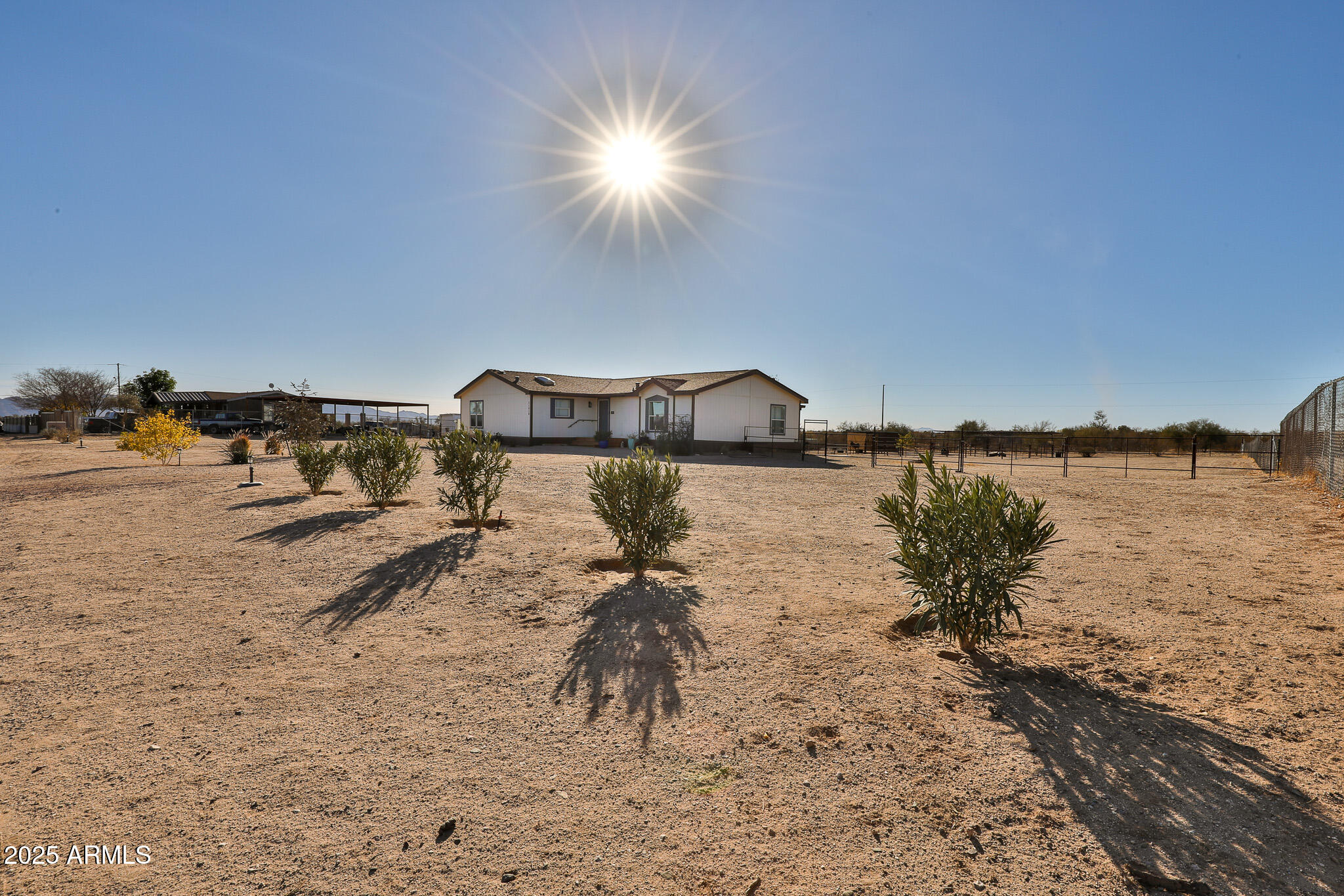 21020 West Montgomery Road Wittmann, AZ 85361 - Photo 2 of 69 Front