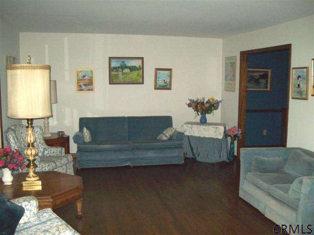 319 Loudon Road Colonie, NY 12211 - Photo 9 of 15 Photo 9