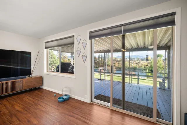 $399,000 | 18924 East Montgomery Drive, Otis Orchards, WA 99027