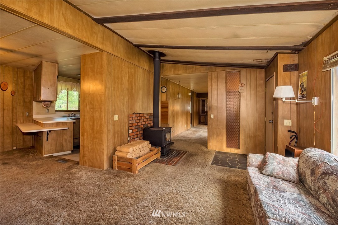 11750 Wicks Lake Road Southwest Port Orchard, WA 98367 - Photo 5 of 18 Gallery Image 5