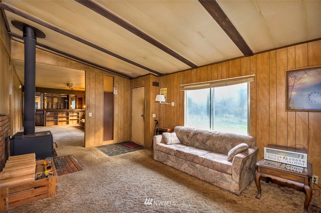 11750 Wicks Lake Road Southwest Port Orchard, WA 98367 - Photo 6 of 18 Gallery Image 6