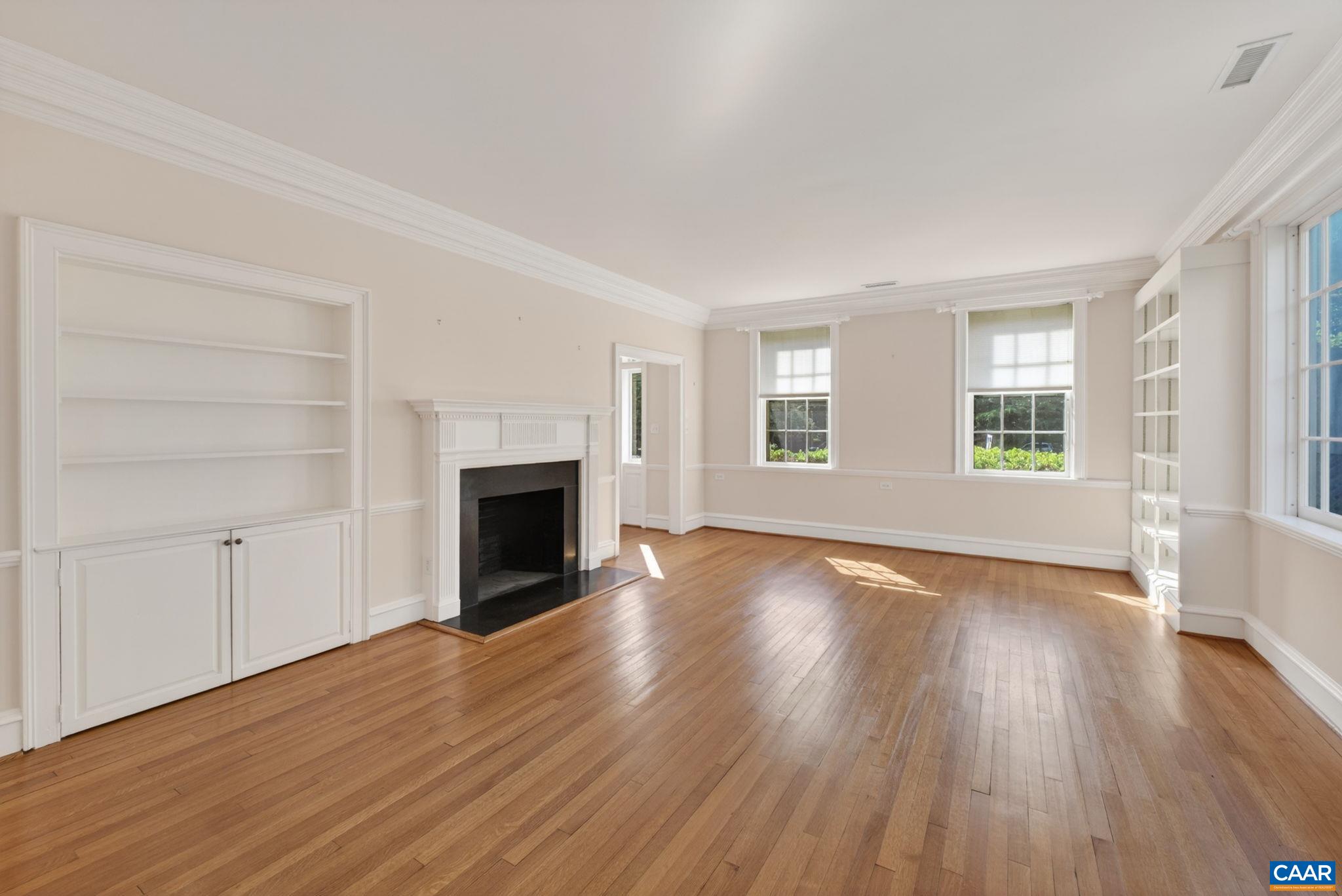 321 Alderman Road Charlottesville, VA 22903 - Photo 6 of 60