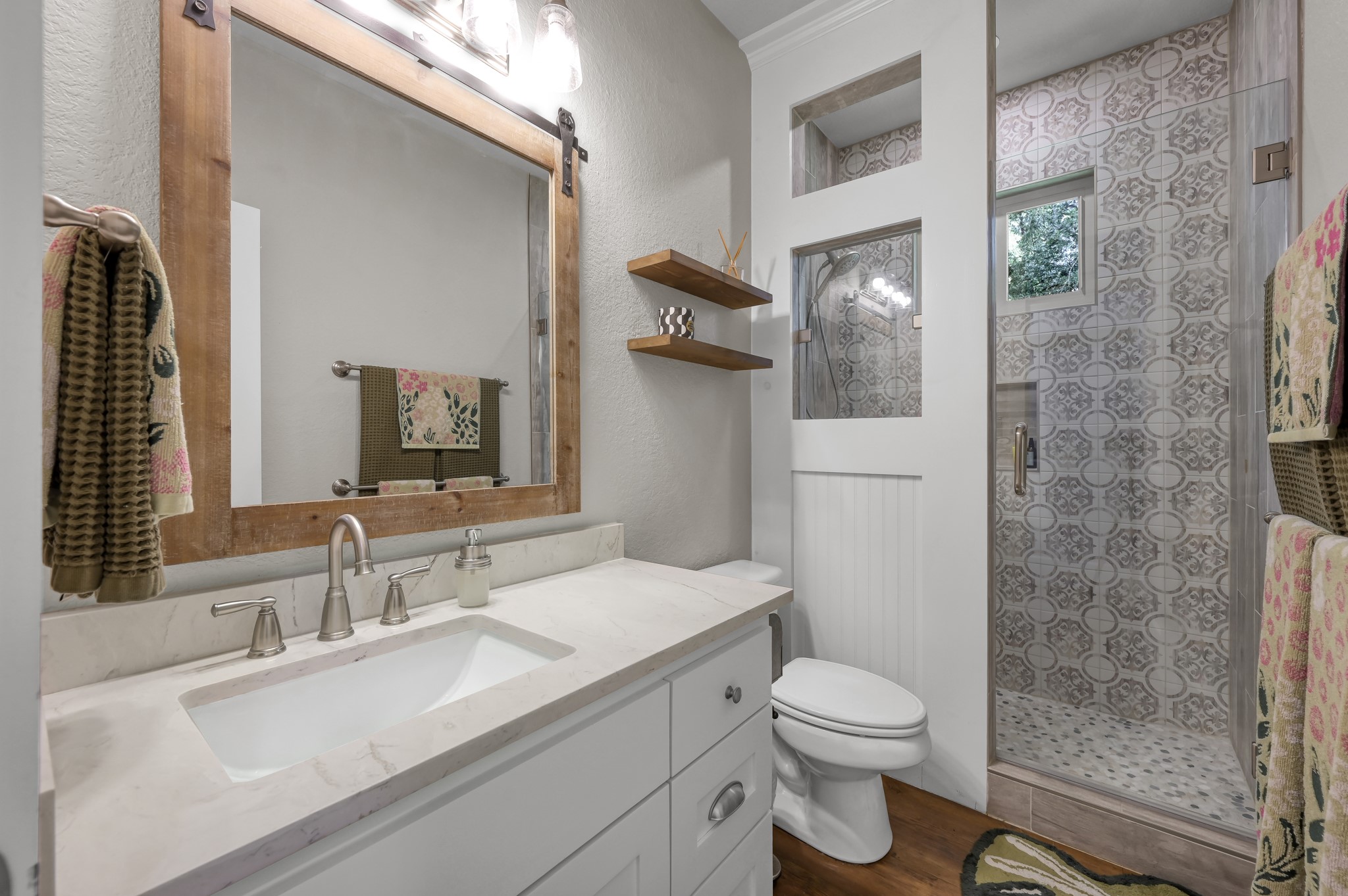 1615 Melissa Drive Spring, TX 77386 - Photo 17 of 40 2nd Bathroom downstairs