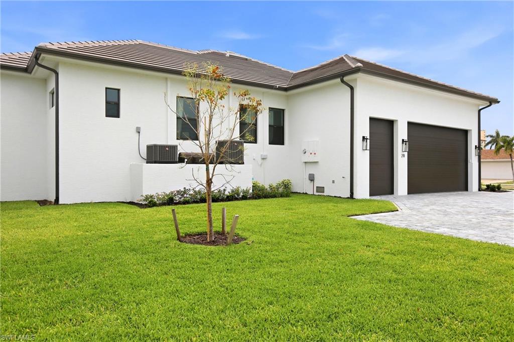 211 Landmark Street Marco Island, FL 34145 - Photo 5 of 50
