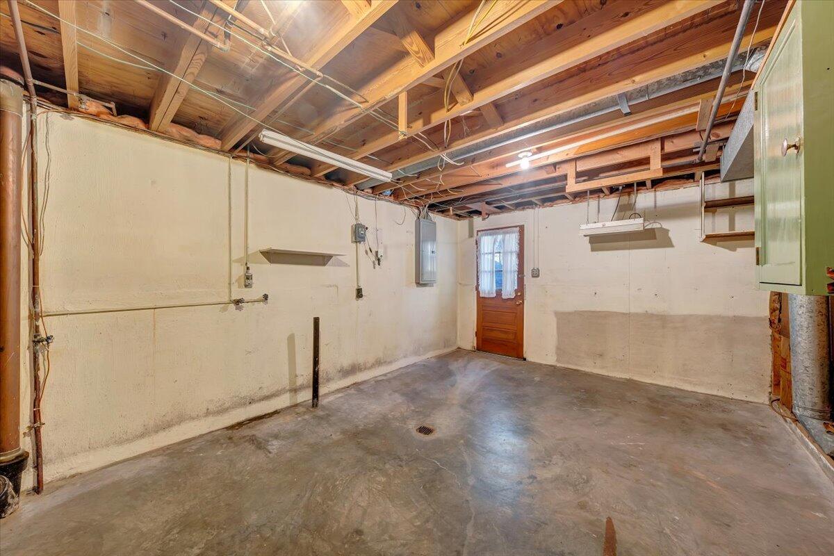 3577 Meadowlark Road Roanoke, VA 24018 - Photo 30 of 31 30-MIB06527