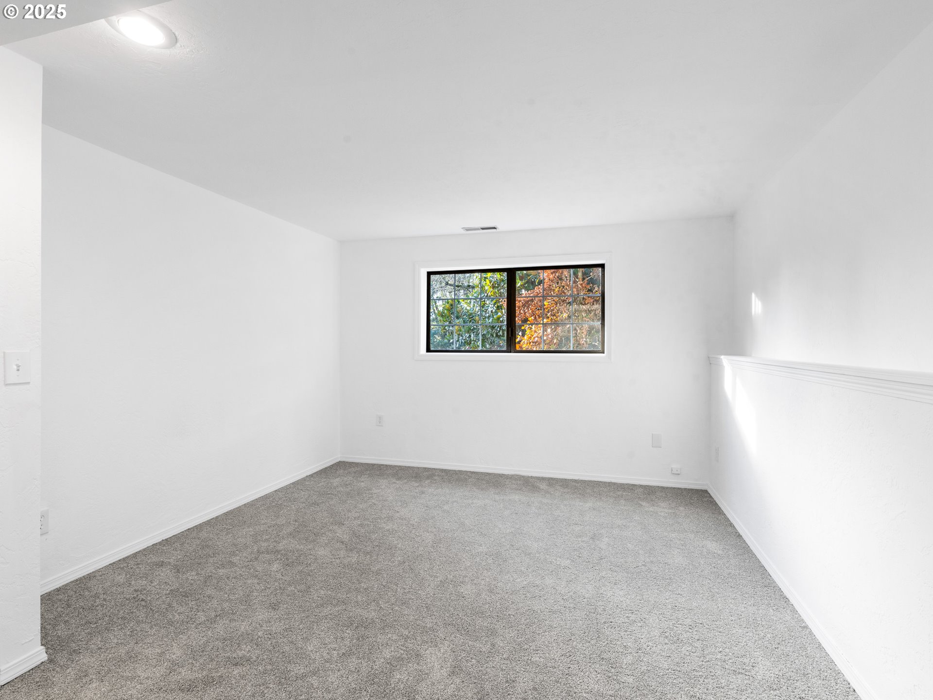 4981 Jones Road Southeast Salem, OR 97302 - Photo 14 of 23