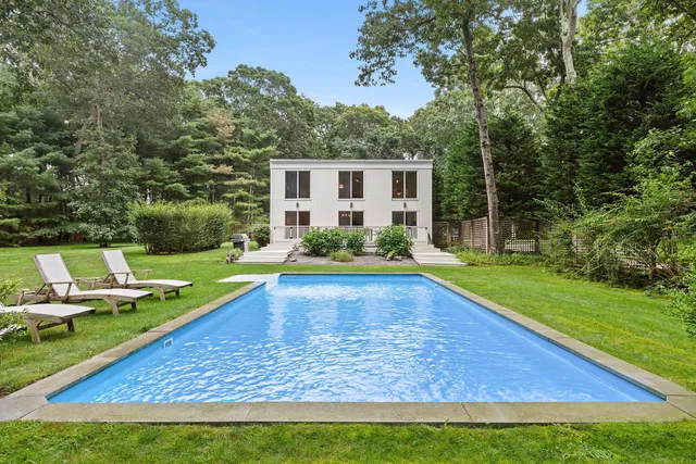 $4,775,000 | 28 Georgica Close Road, East Hampton, NY 11937