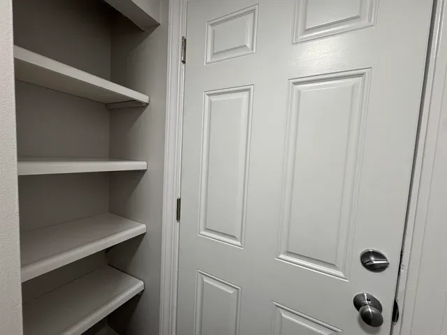 $1,614 | 70 3rd Street, Unit 2, Manchester, NH 03102