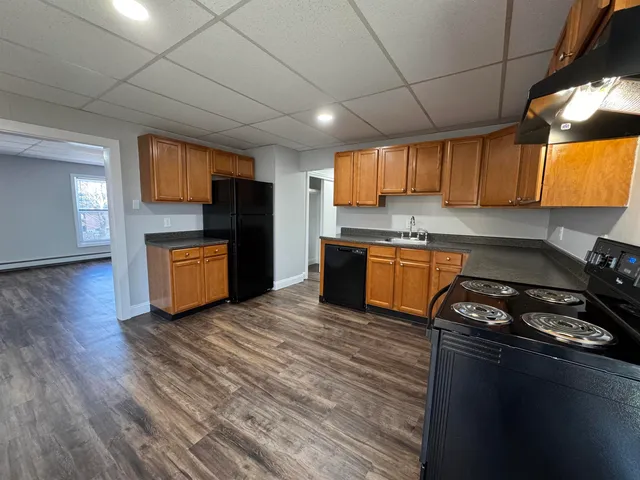 $1,614 | 70 3rd Street, Unit 2, Manchester, NH 03102