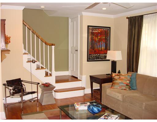 418 Olympia Road Pittsburgh, PA 15211 - Photo 2 of 18 Living Room.