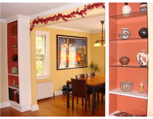 418 Olympia Road Pittsburgh, PA 15211 - Photo 13 of 18 Living Room.