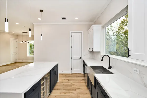 $2,995 | 3231 Tuam Street, Houston, TX 77004