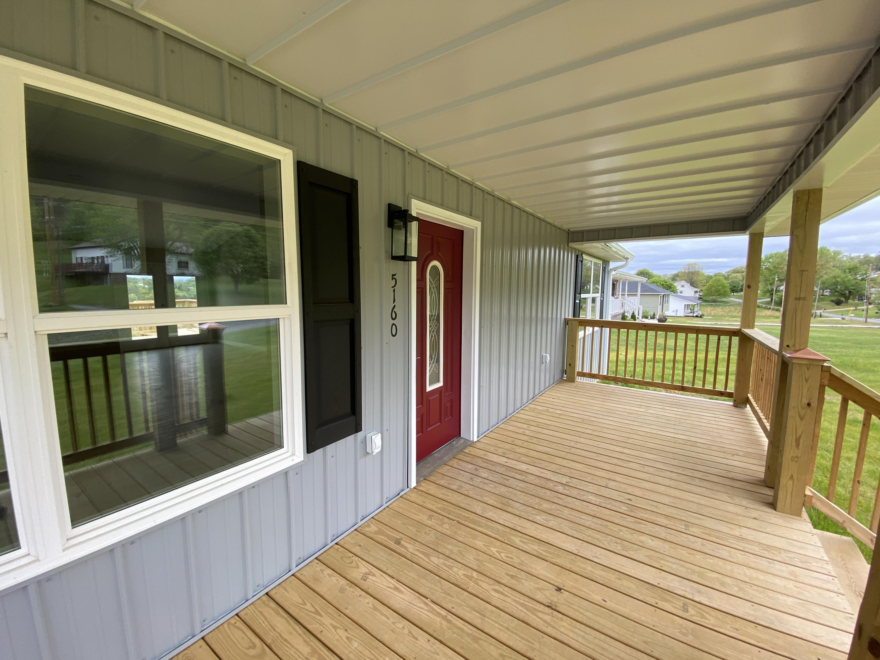 5160 Old Stage Road Chuckey, TN 37641 - Photo 12 of 35 32F4C11B-F4DD-4F94-8746-54EBBC3EB4E3