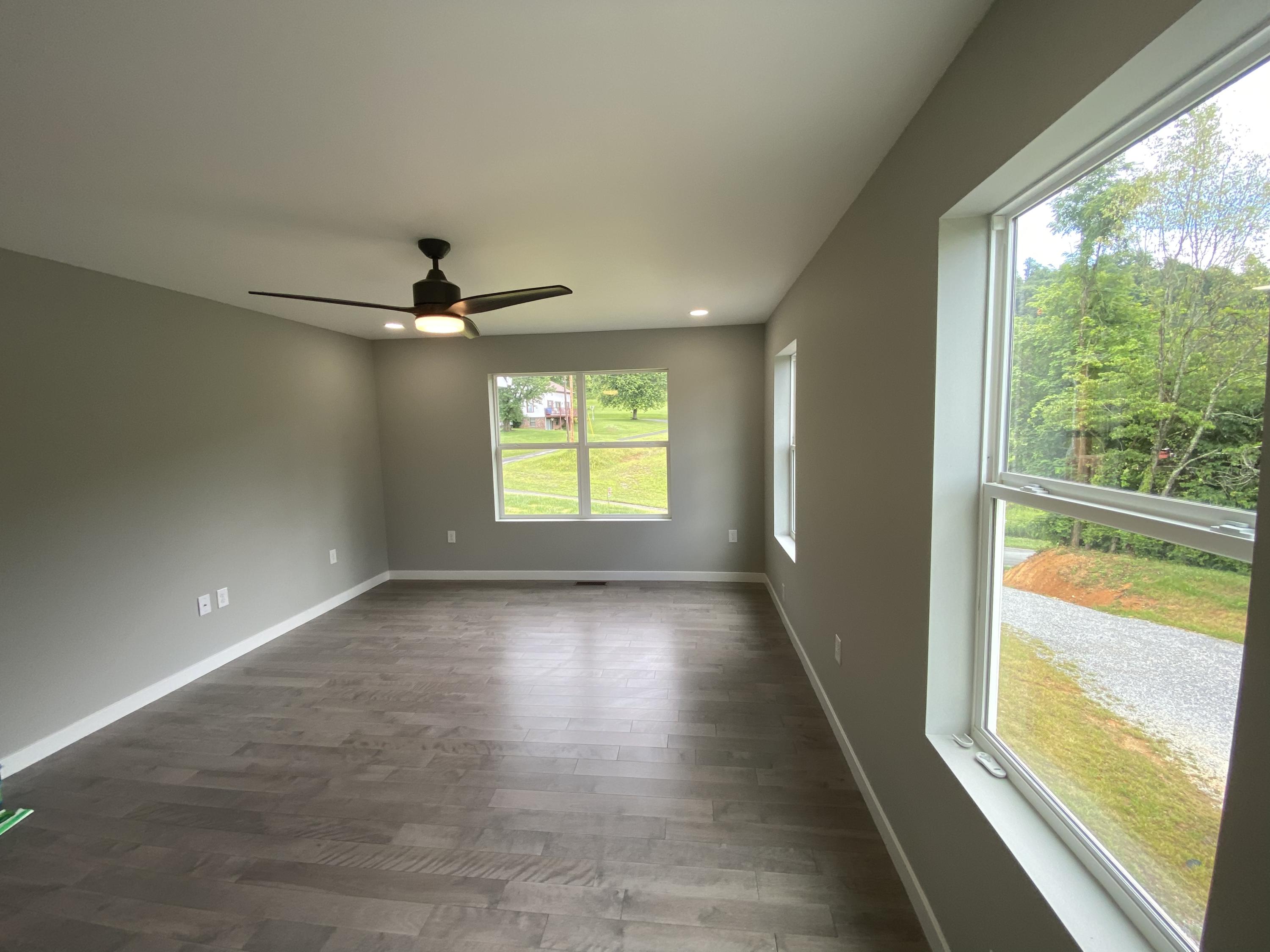 5160 Old Stage Road Chuckey, TN 37641 - Photo 21 of 35 202660D1-00C4-4E9C-BDD7-2B99DACABD4A