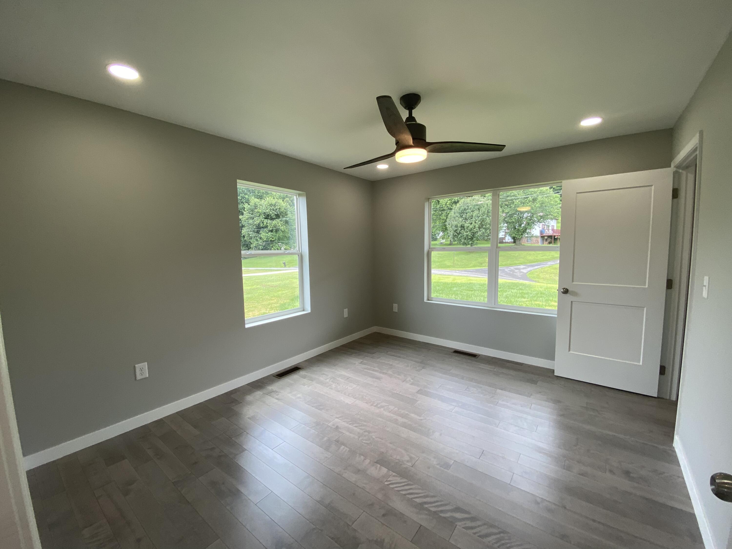 5160 Old Stage Road Chuckey, TN 37641 - Photo 25 of 35 DF3FB4D3-CEDA-4E98-948A-86486256389E